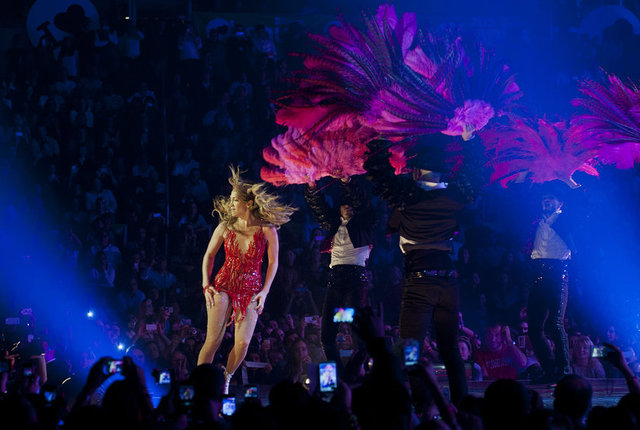 JENNIFER LOPEZ