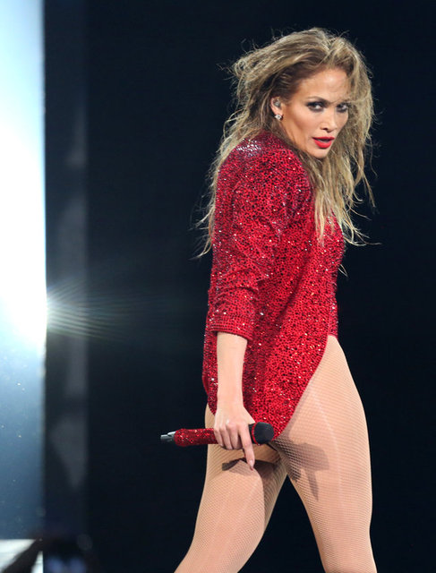 JENNIFER LOPEZ