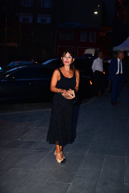 SUZAN SABANCI DİNÇER