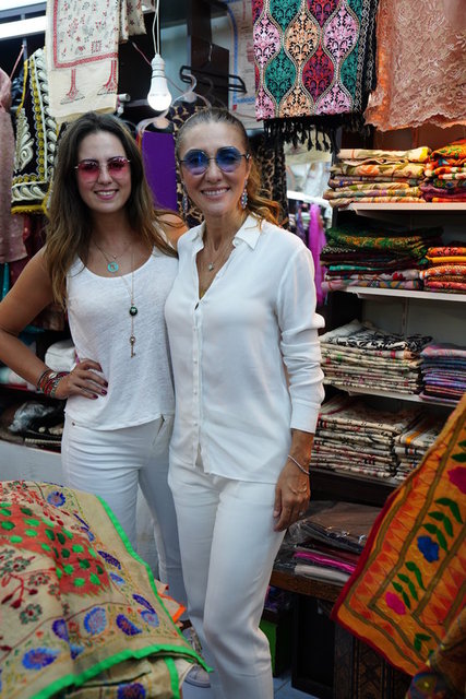 EMEL OYSAL, PERVİN ERSOY
