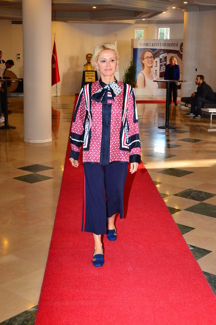 NEŞE KAVAK