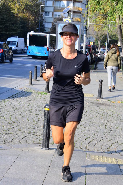 ZEYNEP ÜSTÜNEL
