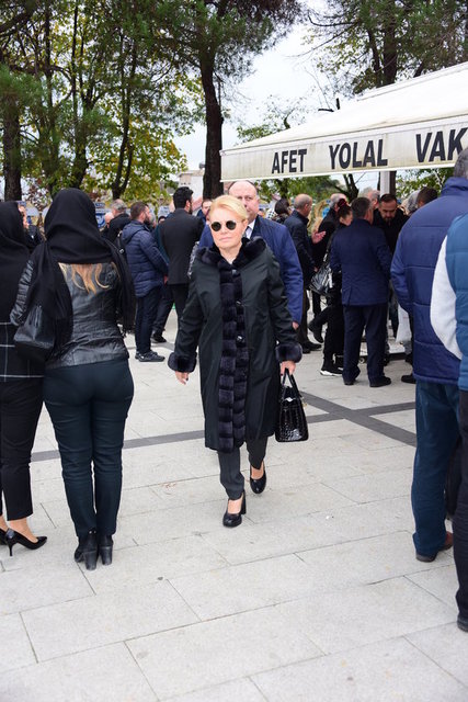 DEMET SABANCI ÇETİNDOĞAN