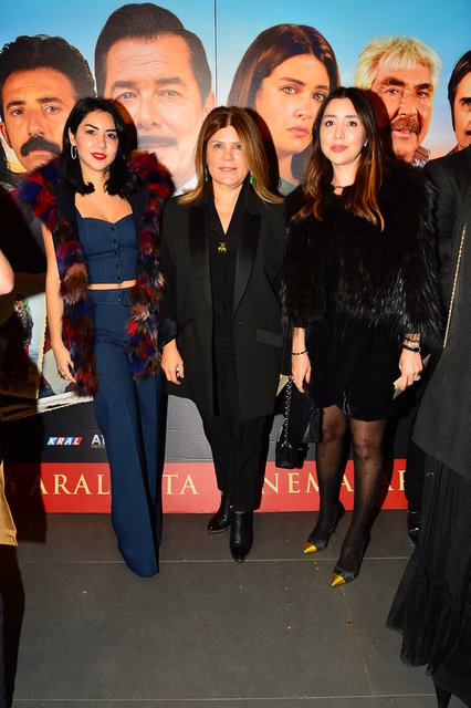 DİLA,NİLÜFER,NİDA BULUT