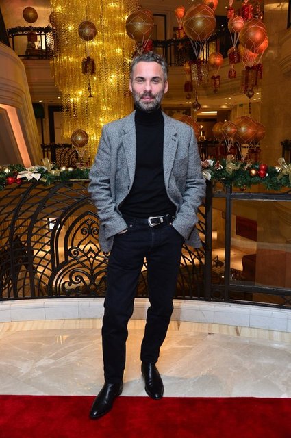 ÖZGÜR MASUR