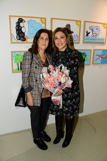 ARZU ÇEBİ, ESRA TAŞAR