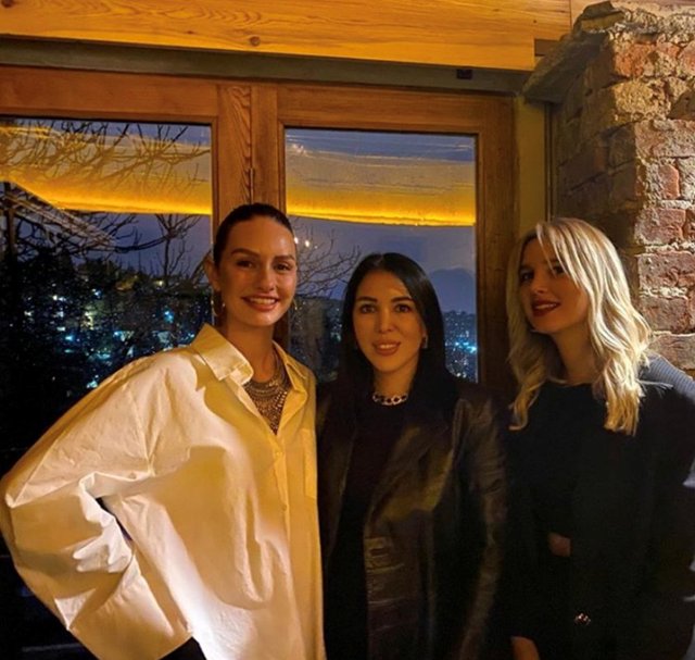 YASEMİN ÖZİLHAN, BELİZ ÇÖMELEK, PINAR SABANCI