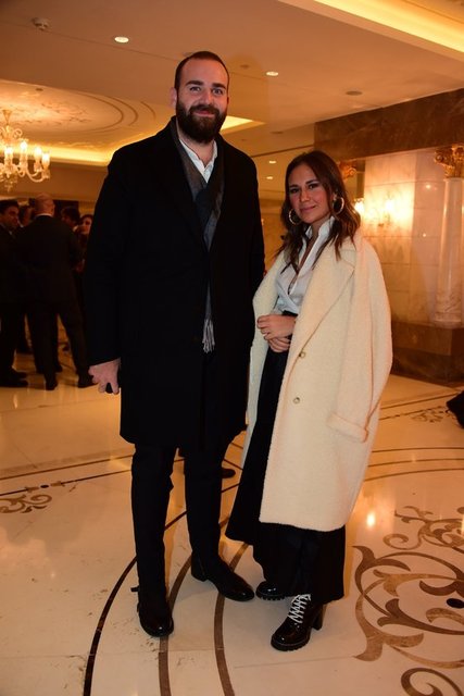 ATASAY KAMER, CEVHER ÖZYAVUZ