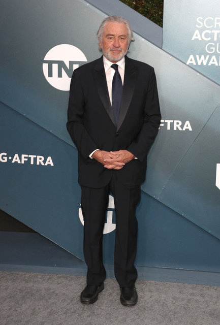 ROBERT DE NIRO 