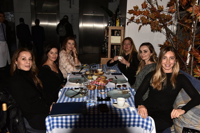 EDA KOSİF, ÖZLEM ZEHEBİ, ŞAHİKA ERCÜMEN