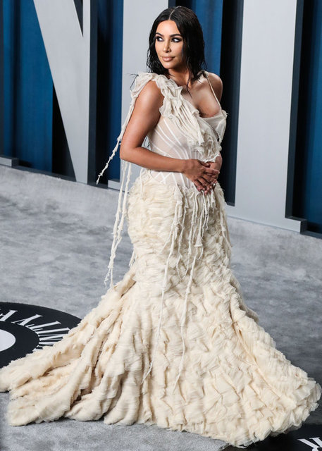 KIM KARDASHIAN