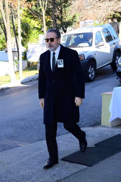 ÖZCAN TAHİNCİOĞLU
