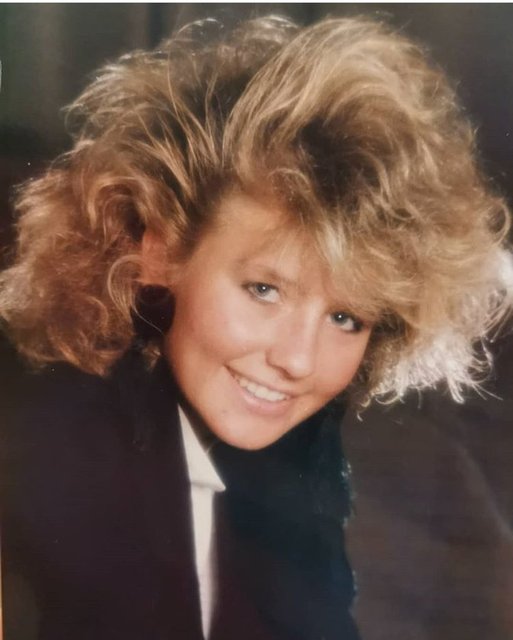 SUZAN ŞEN