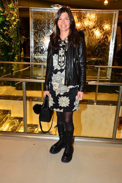 ZEYNEP ÜSTÜNEL