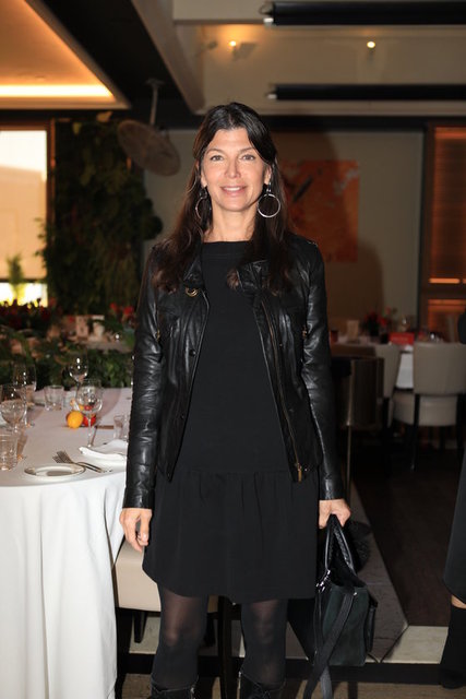 ZEYNEP ÜSTÜNEL
