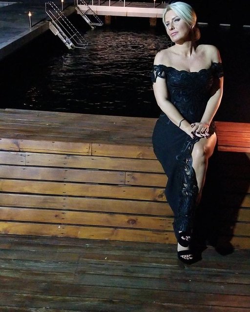 SUZAN ŞEN