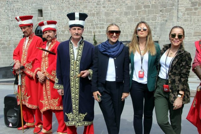 PERVİN ERSOY 