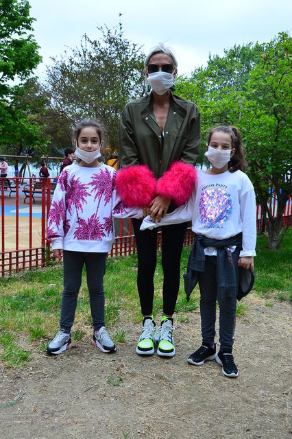 HANDE, MAVİ, MASAL ACAR