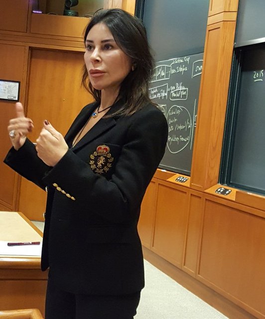 SUZAN SABANCI DİNÇER