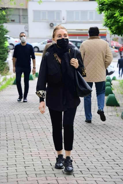 DİLEK HANİF
