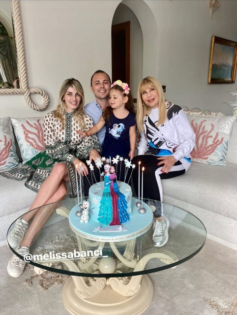 EMİRHAN-MELİS, NESLİHAN SABANCI