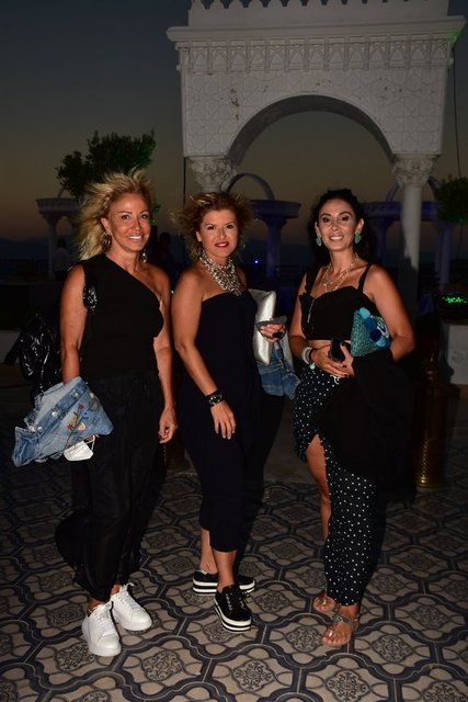 NURAL DORMAN, BURCU BALKAN, NESLİHAN YALÇIN