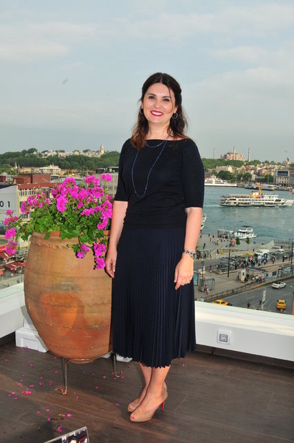 HÜLYA ELTEMUR