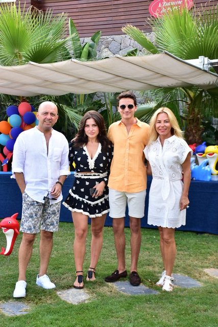 ENGİN, LARA, ALİ, SELEN KEÇELİ