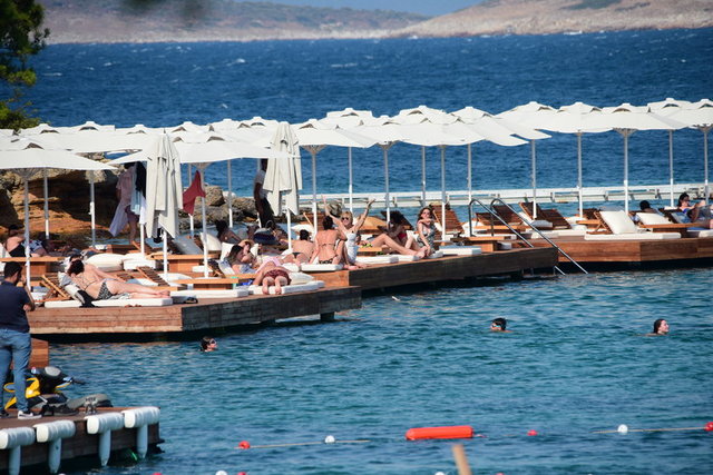 ELİF DÜRÜST