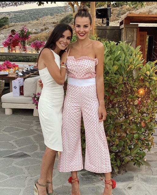 NESLİŞAH DÜZYATAN, ASLIŞAH ALKOÇLAR