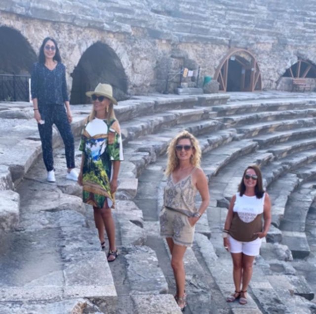 FERYAL GÜLMAN, REYHAN İPEKEL, NEŞE GÖNÜL