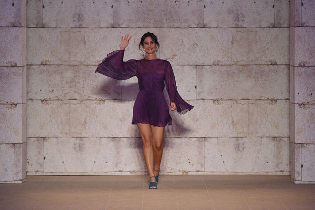 MELTEM ÖZBEK