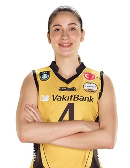 TUĞBA ŞENOĞLU - Mevki: Smaçör - Yaşı: 22 - Boyu: 1.84 m