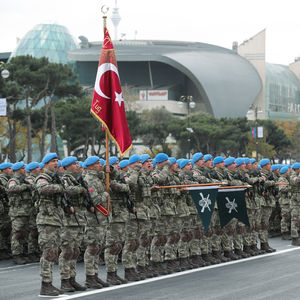 Bakü'de Dağlık Karabağ zaferi!