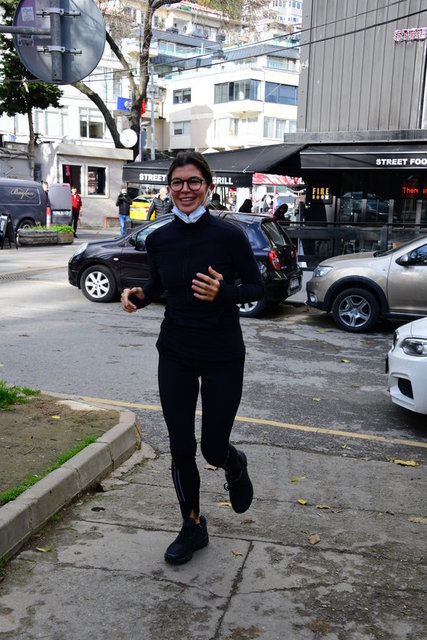 ZEYNEP ÜSTÜNEL