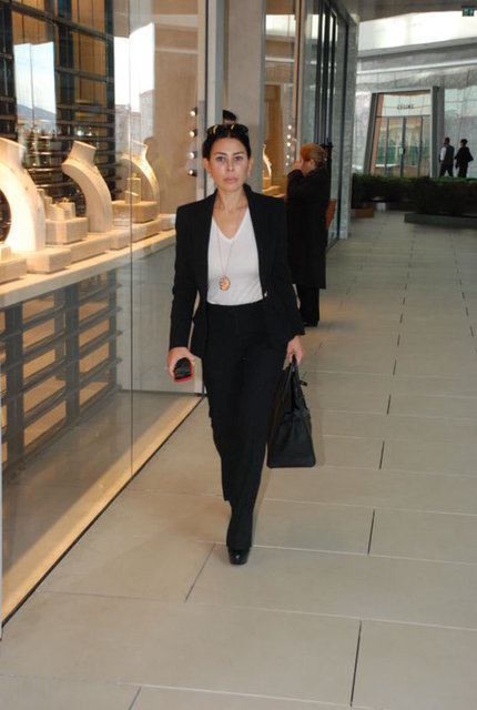 SUZAN SABANCI DİNÇER