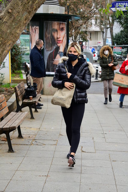 İŞ İNSANI İLHAN SABANCI'YLA EVLİ OLAN PINAR SABANCI'NIN ÜÇ ÇOCUĞU VAR.