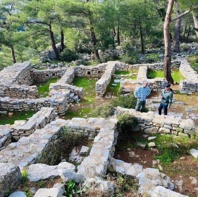 İŞ HAYATINDAKİ BAŞARILARIYLA TANINAN HAMDİ AKIN AKFEN HOLDİNG YÖNETİM KURULU BAŞKANLIĞI GÖREVİNİ SÜRDÜRÜYOR