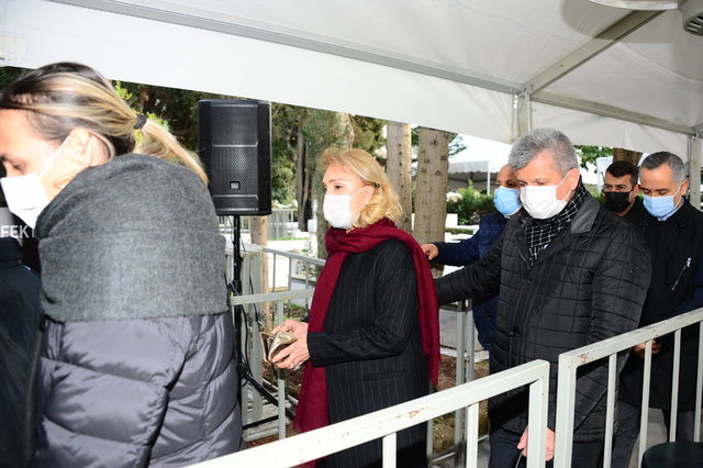 ÇİĞDEM SİMAVİ