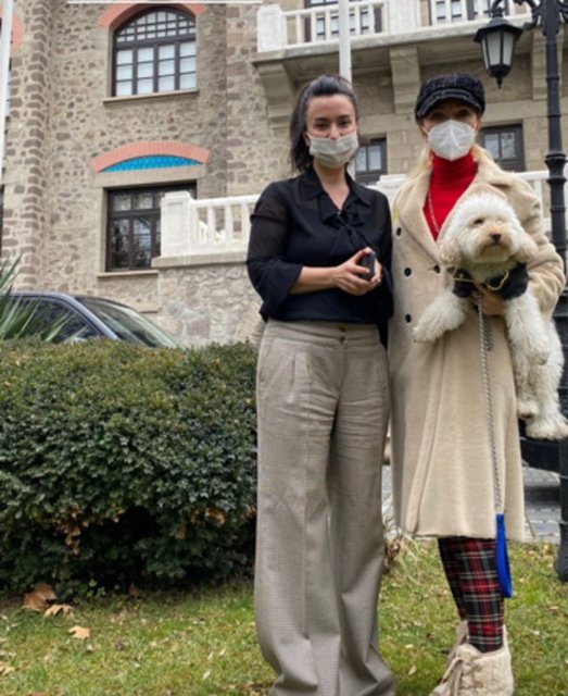 PERVİN ERSOY VE MEHMET NURİ ERSOY'UN İKİ OĞULLARI VAR.