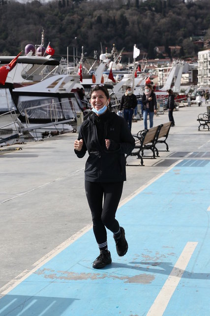 ZEYNEP ÜSTÜNEL