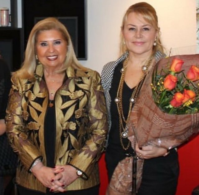 ŞULE ARGÜDER, DEMET SABANCI ÇETİNDOĞAN