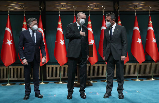STUART ROWLEY, CUMHURBAŞKANI RECEP TAYYİP ERDOĞAN, ALİ KOÇ