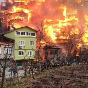 Dev yangın kontrol altında