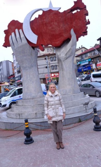PERVİN ERSOY