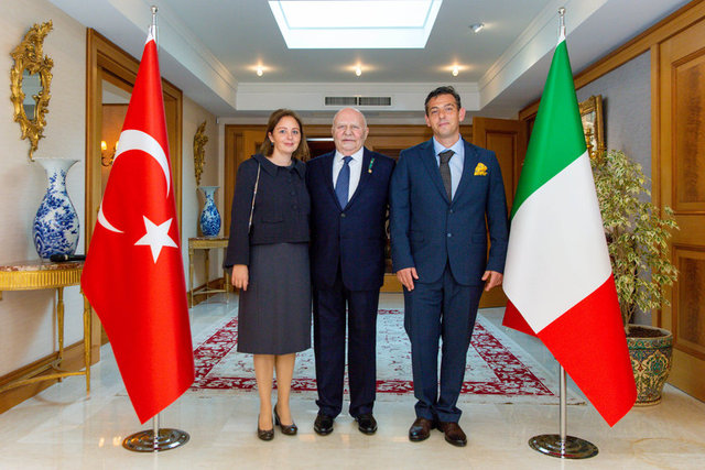 CLAIRE ARKAS, LUCIEN ARKAS, DENİSSE FİLİDİS