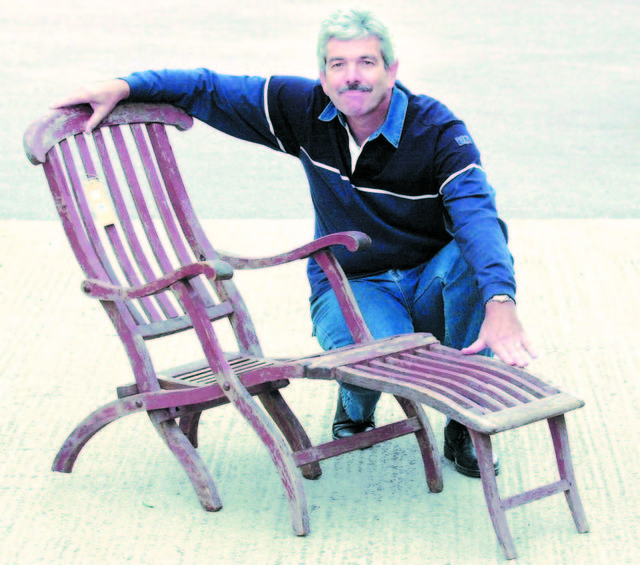 Titanic'in enkazından çıkarılan birinci sınıftaki şezlonglardan biri.