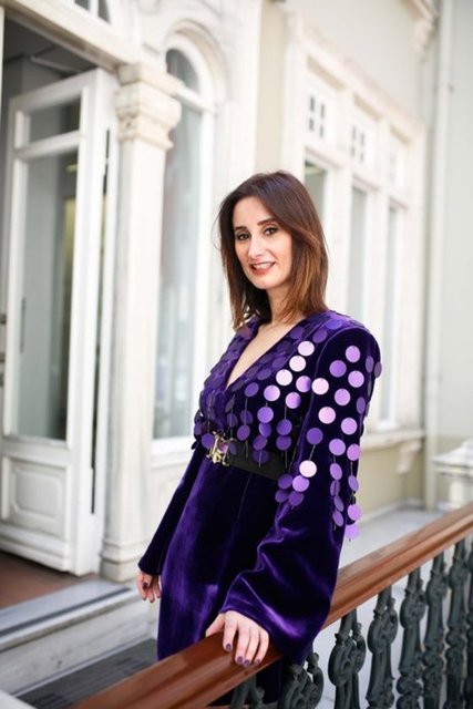 MELTEM ÖZBEK