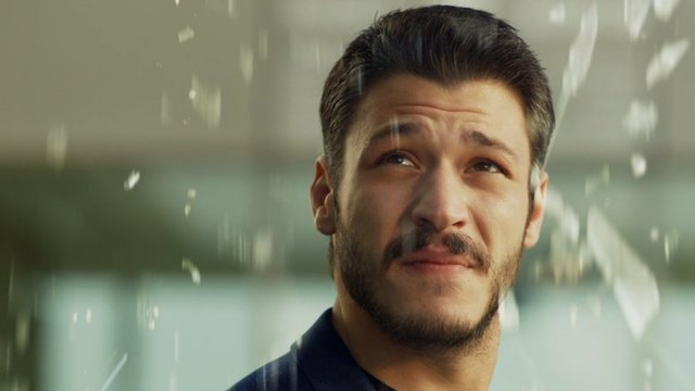 Cam Tavanlar'ın ilk tanıtımdan çok özel kareler!