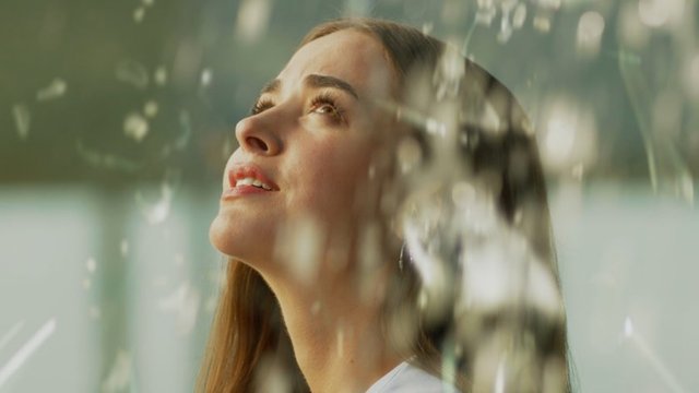 Cam Tavanlar'ın ilk tanıtımdan çok özel kareler!